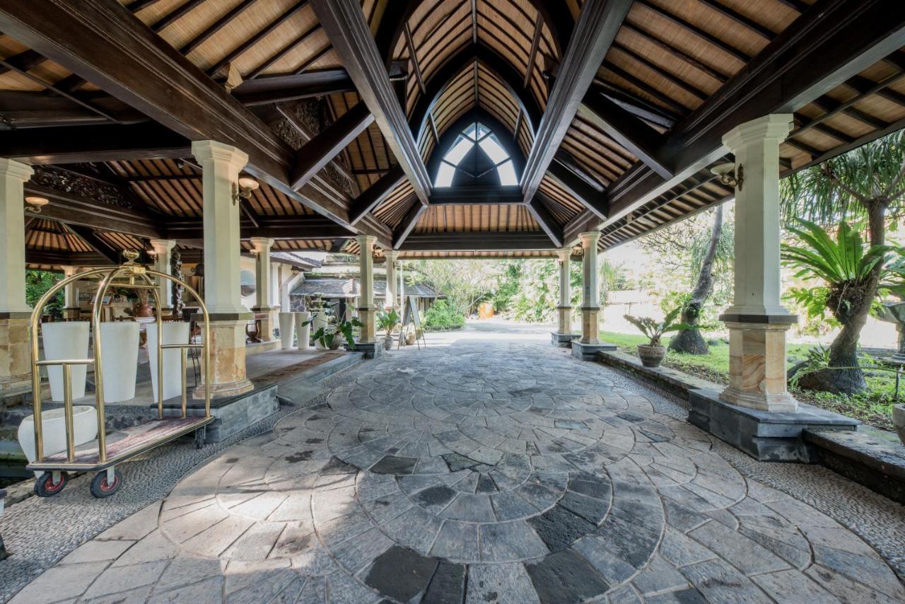 Lumbung Resort Seminyak (Bali)